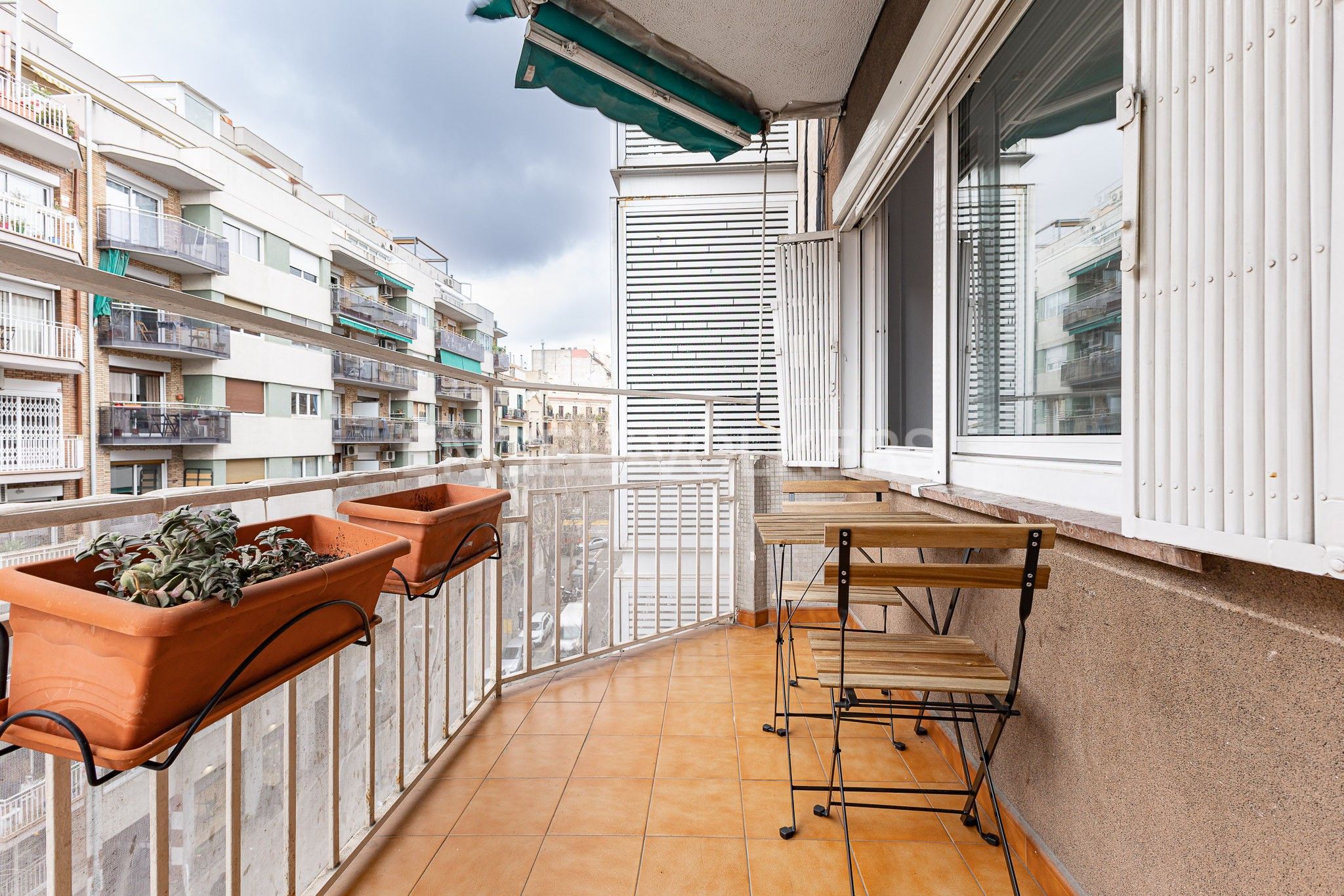 Terraza de Apartamento de alquiler en  Barcelona Capital con Aire acondicionado, Calefacción y Parquet