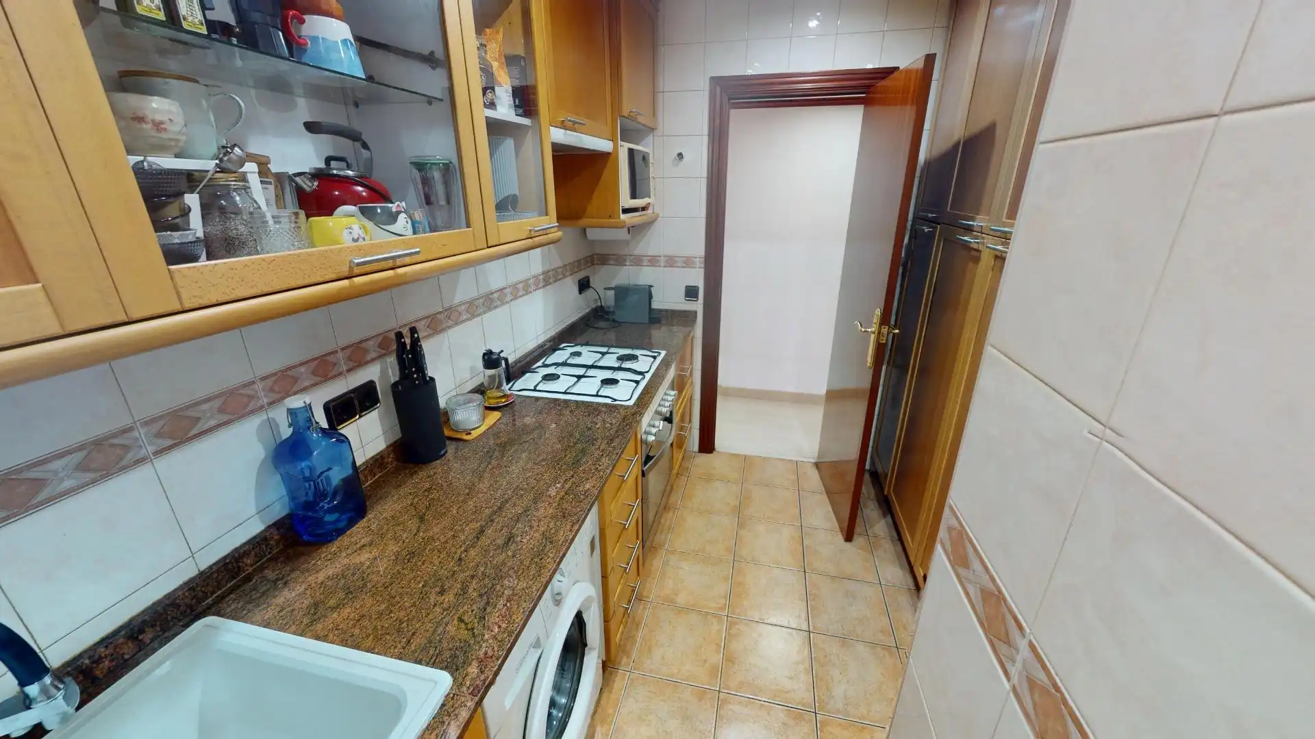 Cocina de Piso en venta en Barcelona con Terraza y Balcón