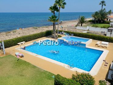 Appartement compact avec piscine à vendre à Las Marinas / Les Marines