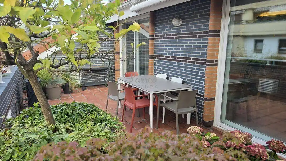 Attique avec balcon à vendre à Amorebieta-Etxano