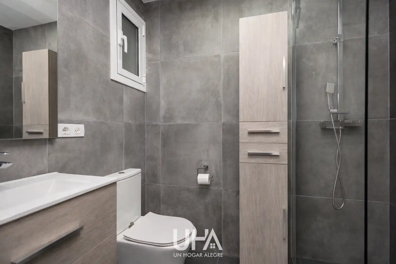 Baño de Piso en venta en Gavà con Aire acondicionado, Calefacción y Parquet