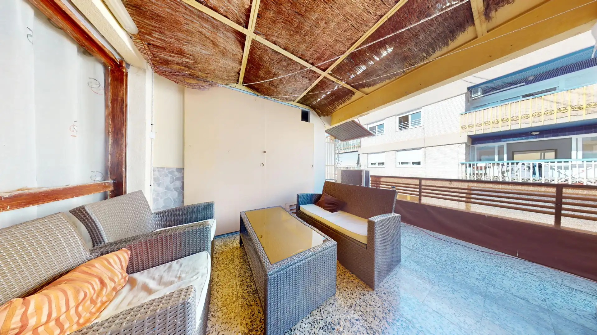 Terraza de Piso en venta en Sant Joan d'Alacant con Aire acondicionado, Terraza y Amueblado