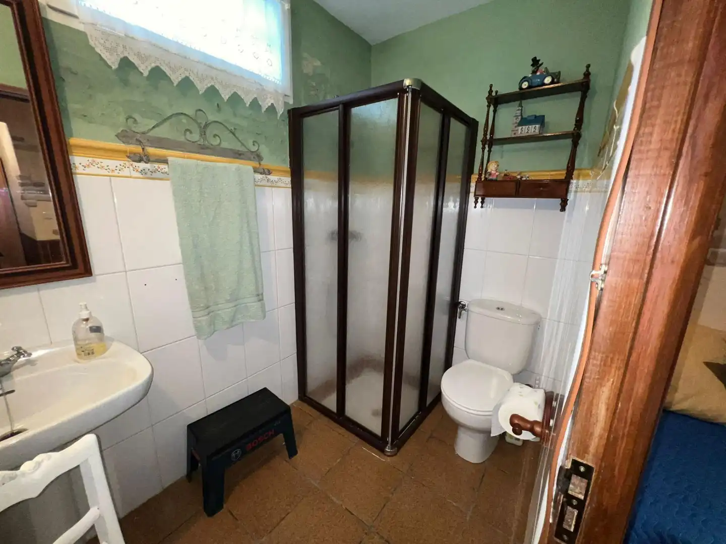 Bathroom of Houses for sale in Pepino  with Air Conditioner, Heating and Private garden