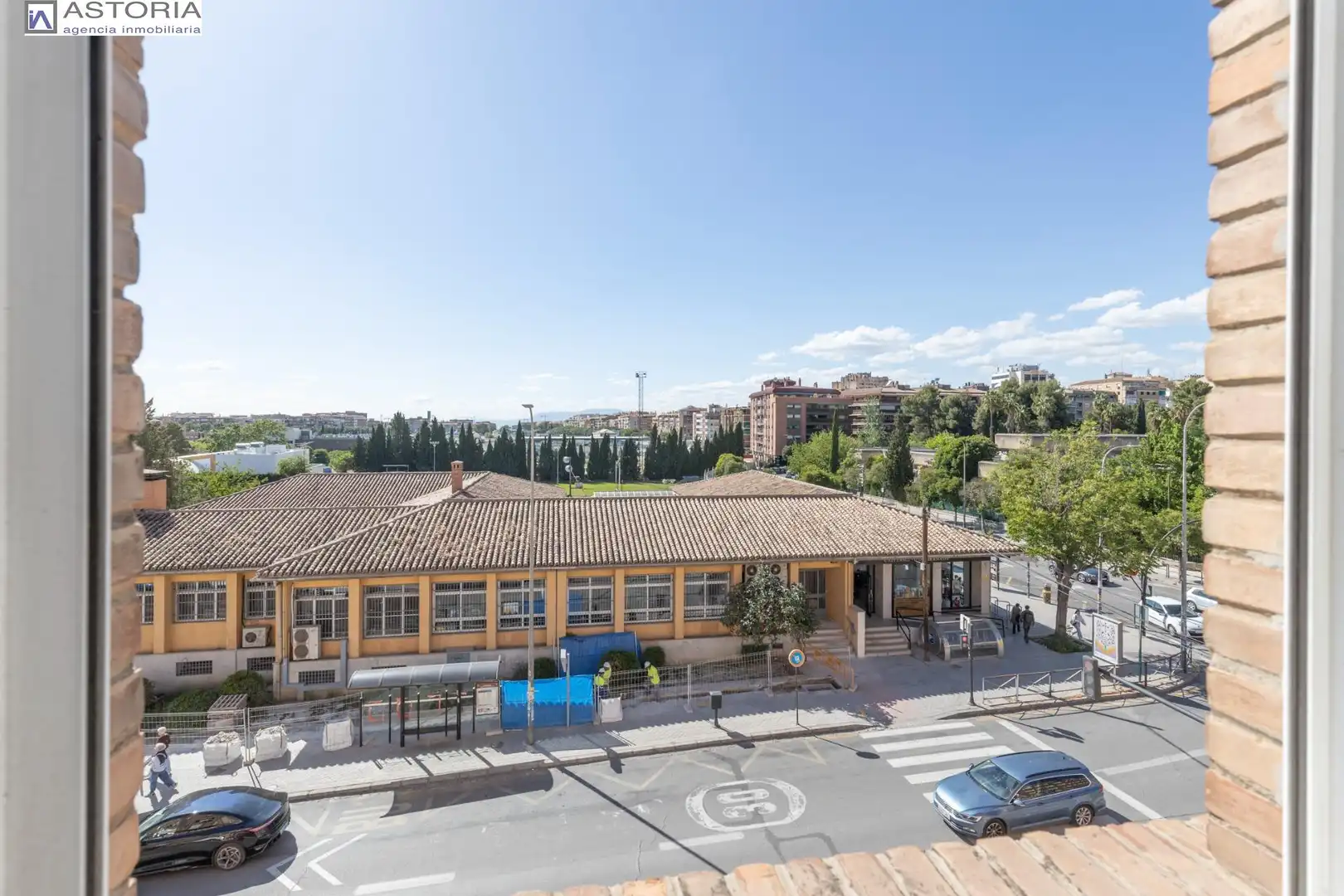 Außenansicht von Wohnung zum Verkauf in Granada mit Klimaanlage und Heizung