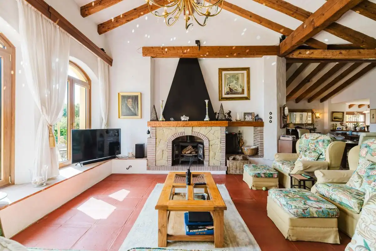 Sala d'estar de Casa o xalet en venda en Estepona amb Aire condicionat, Calefacció i Jardí privat