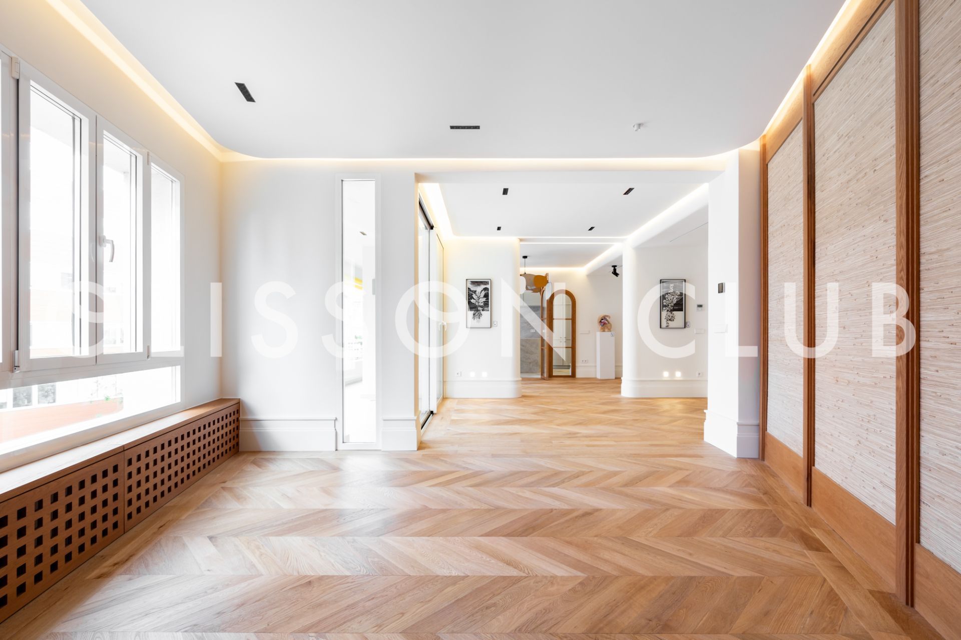 Flat for sale in  Madrid Capital  with Air Conditioner, Heating and Terrace