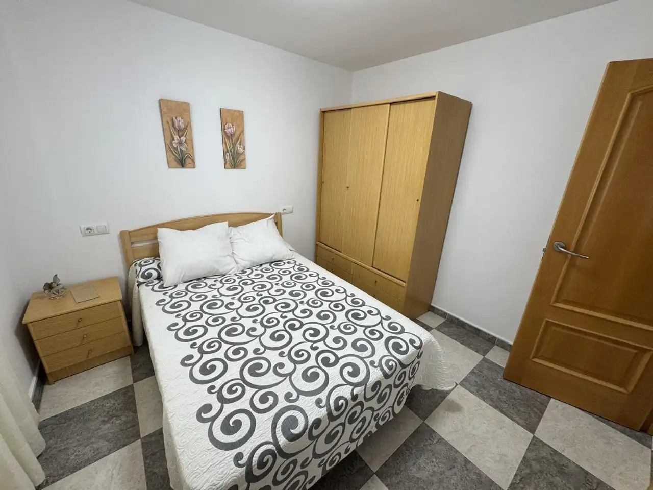 Dormitori de Casa o xalet en venda en Oliva amb Aire condicionat