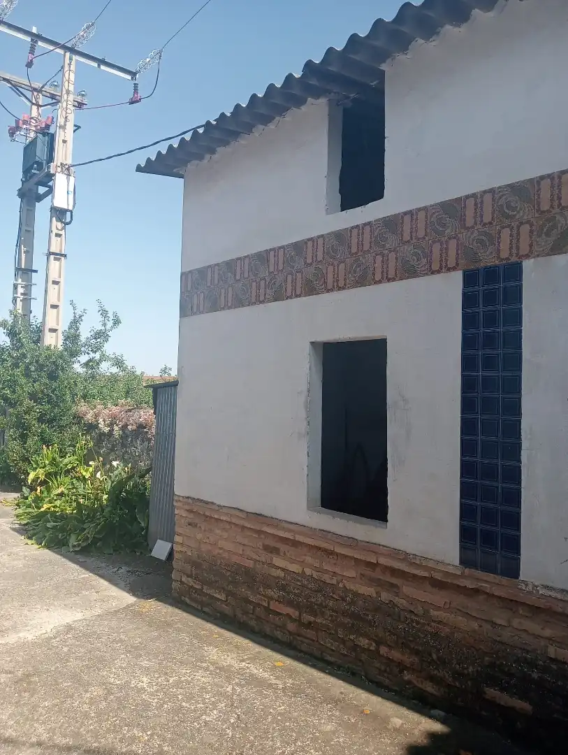 Vista exterior de Casa o chalet en venta en  Logroño con Calefacción, Jardín privado y Terraza
