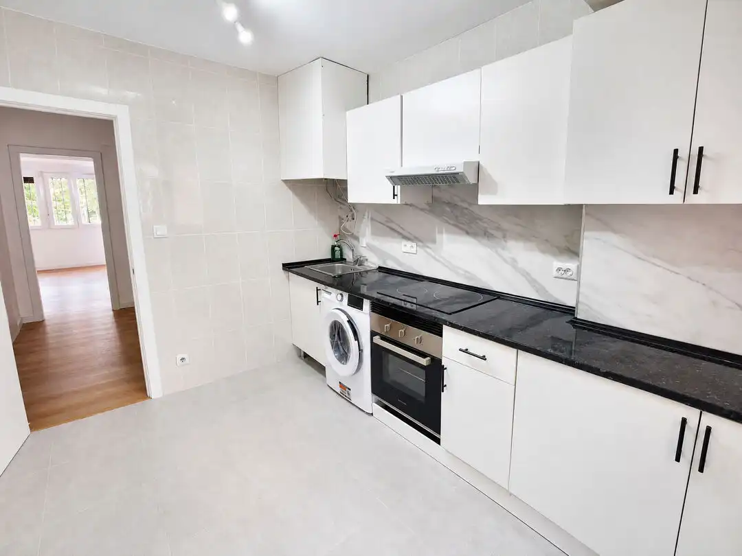 Kitchen of Flat for sale in Bilbao 