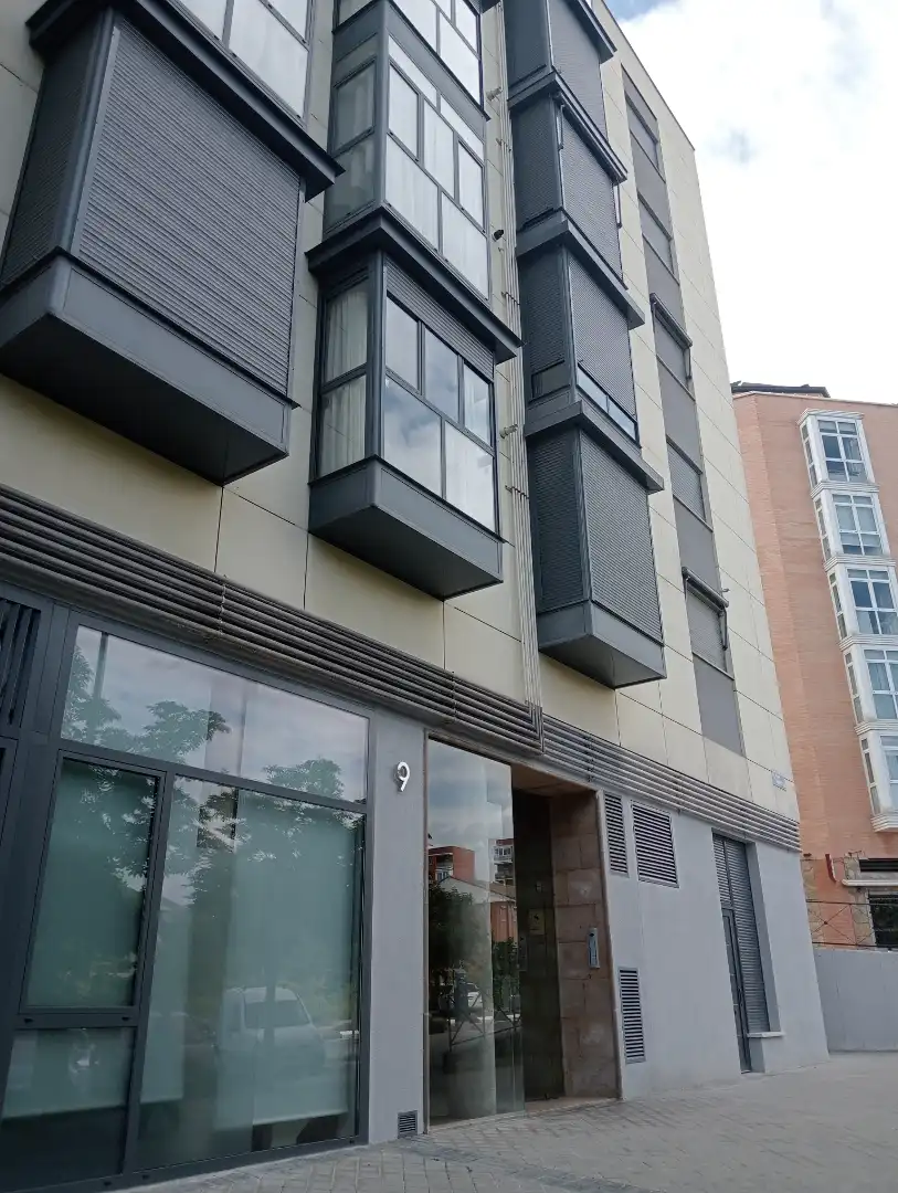 Appartamento con ascensore in vendita a Avenida de Camilo José Cela 9, imagen 4
