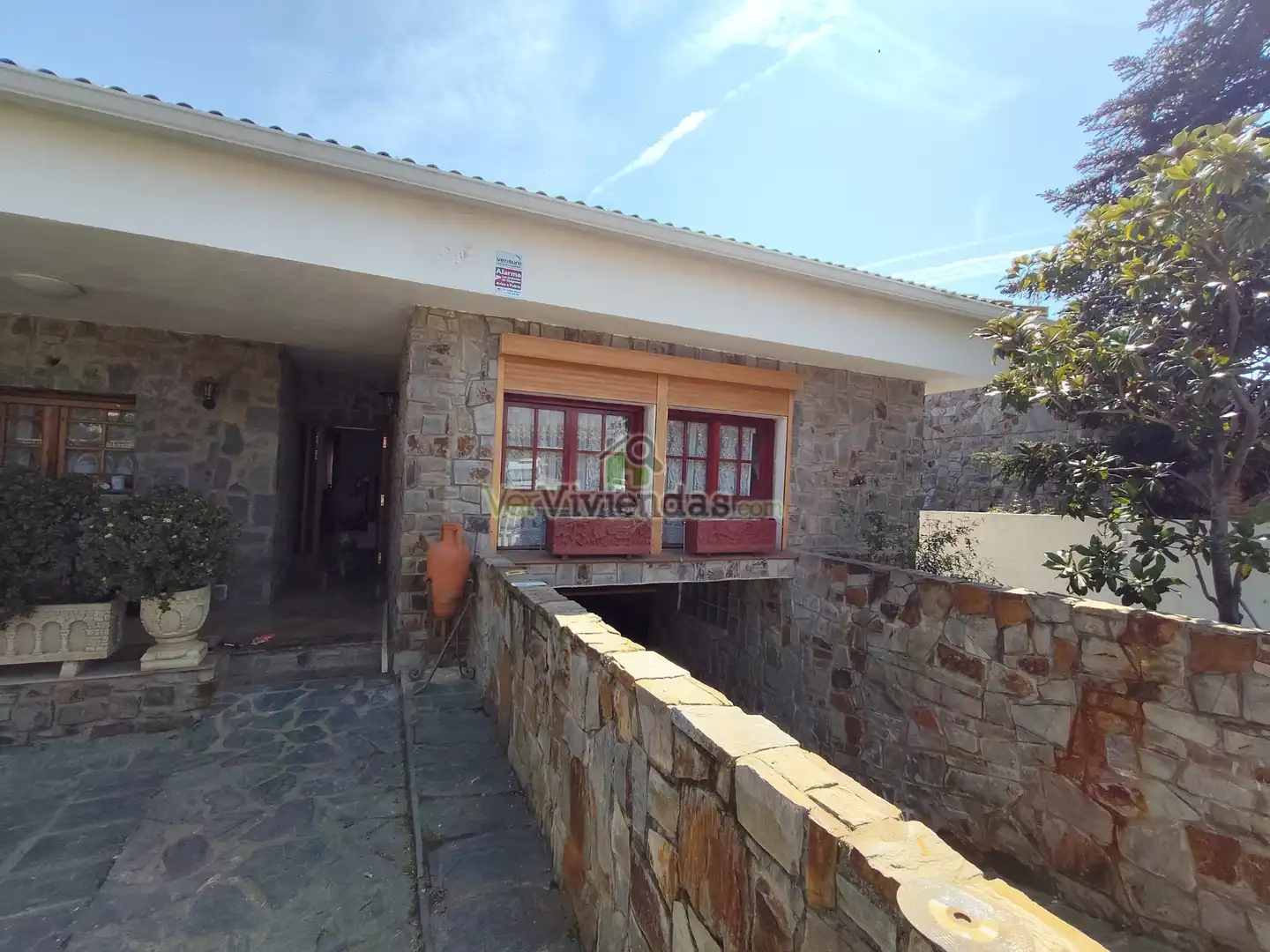 Exterior view of Houses for sale in Sant Quirze del Vallès  with Heating, Private garden and Swimming Pool
