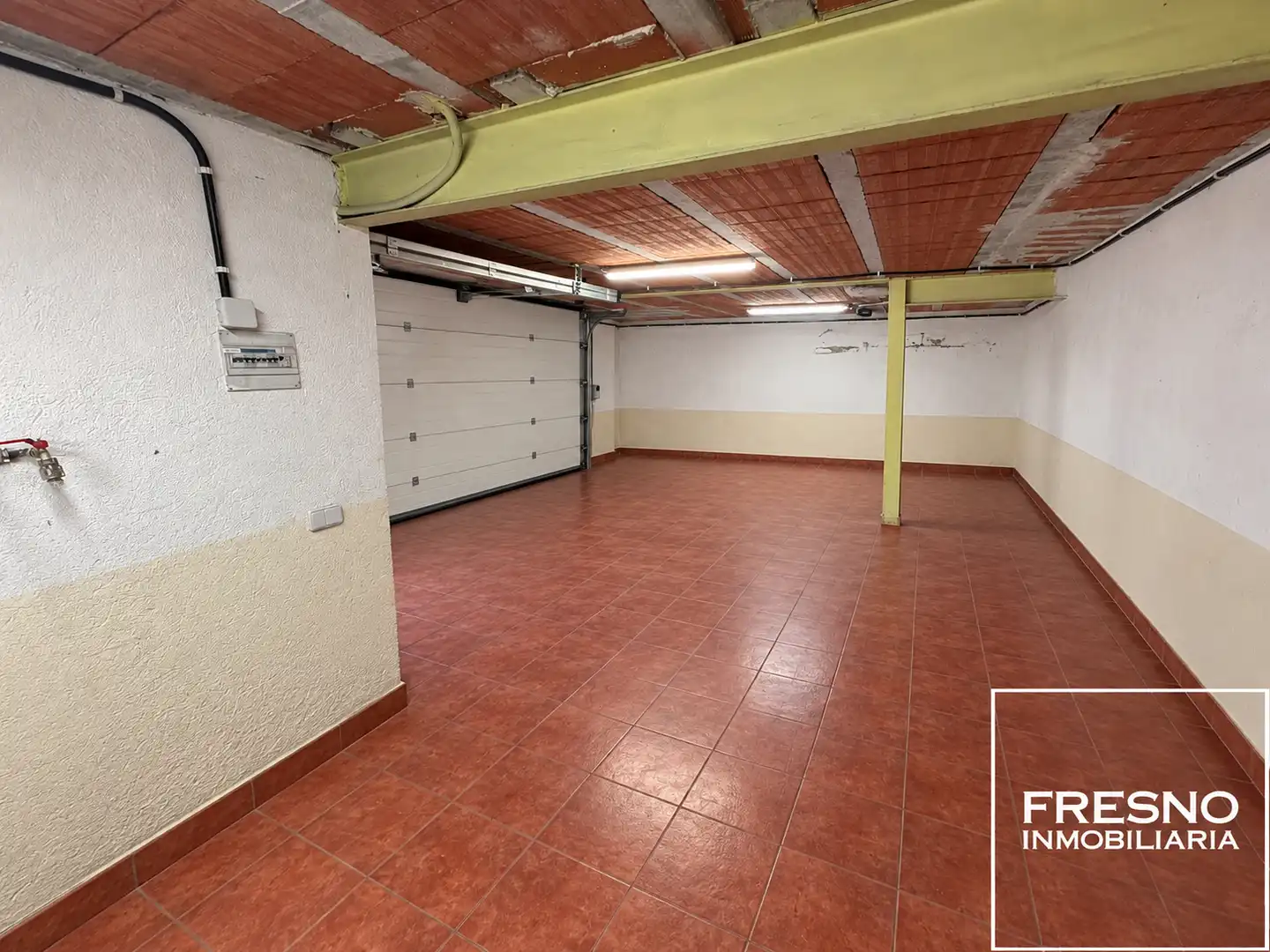 Casa adosada en venta en Valdepiélagos con Calefacción, Jardín privado y Terraza