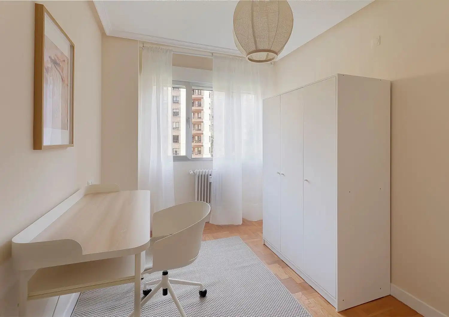 Habitación de Piso de alquiler en Gijón  con Calefacción, Terraza y Trastero