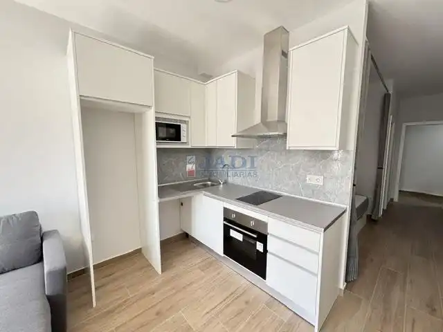 Cocina de Apartamento en venta en Valdepeñas con Aire acondicionado, Calefacción y Trastero