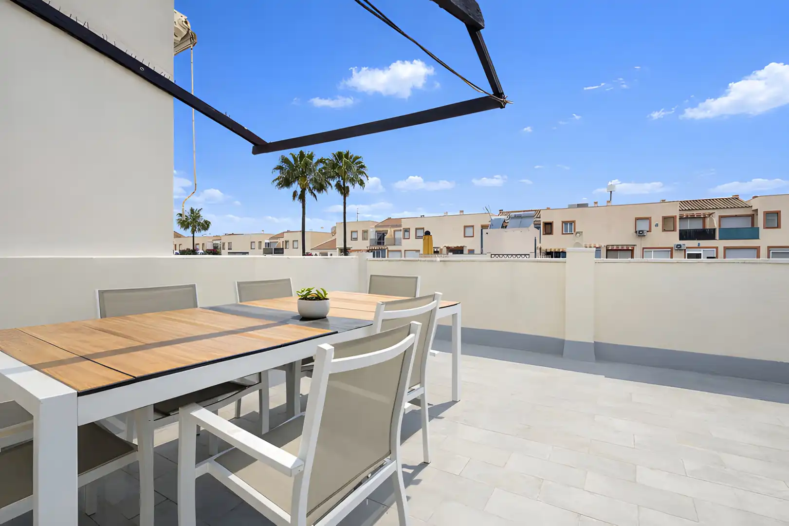 Terrassa de Casa adosada en venda en Estepona amb Aire condicionat, Jardí privat i Terrassa