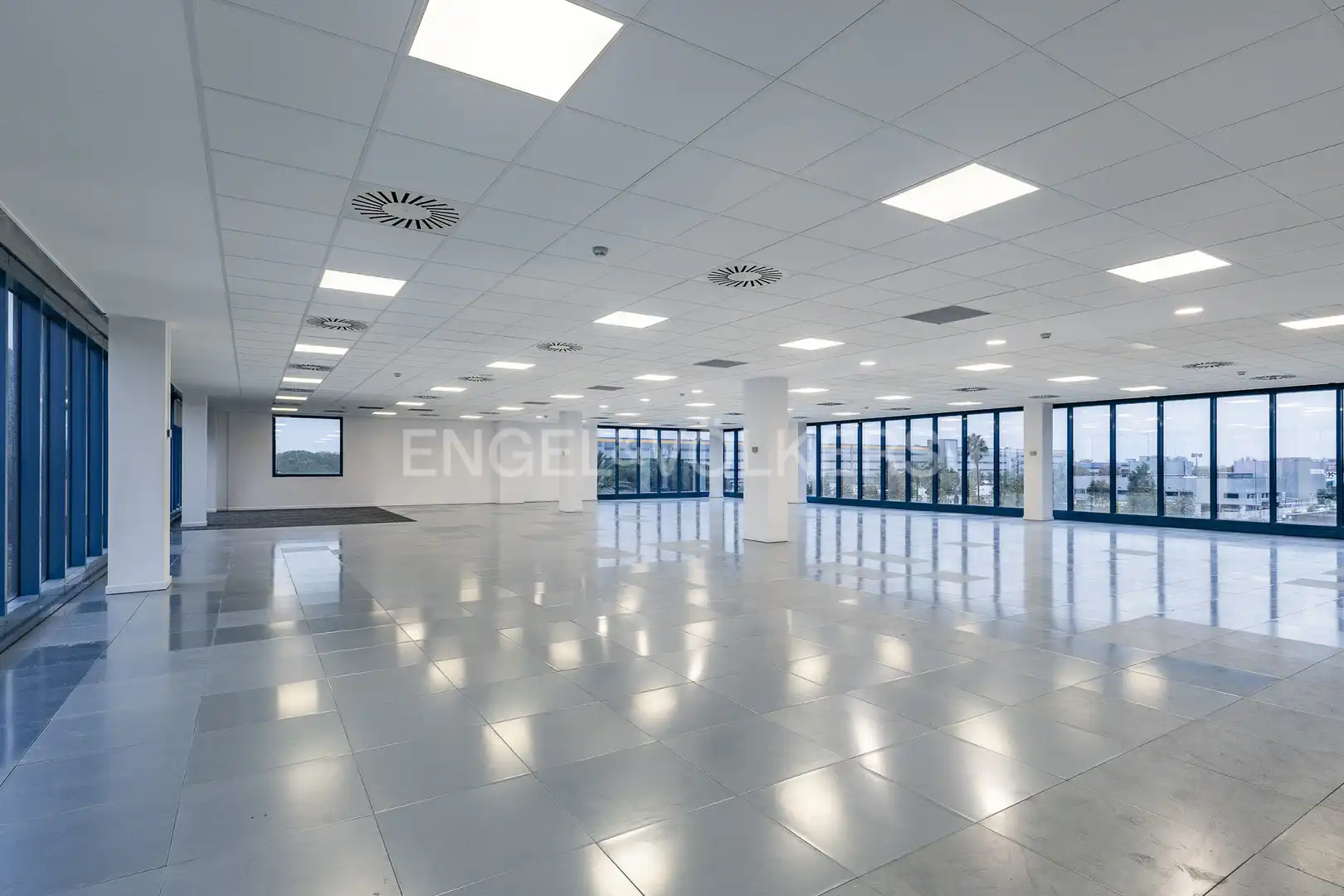 Office space with lift to rent in Zona Industrial, imagen 18