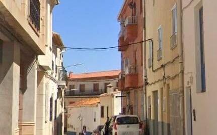 Foto 2 de Piso en venta en Calle Inocencio Jover, Iniesta, Cuenca