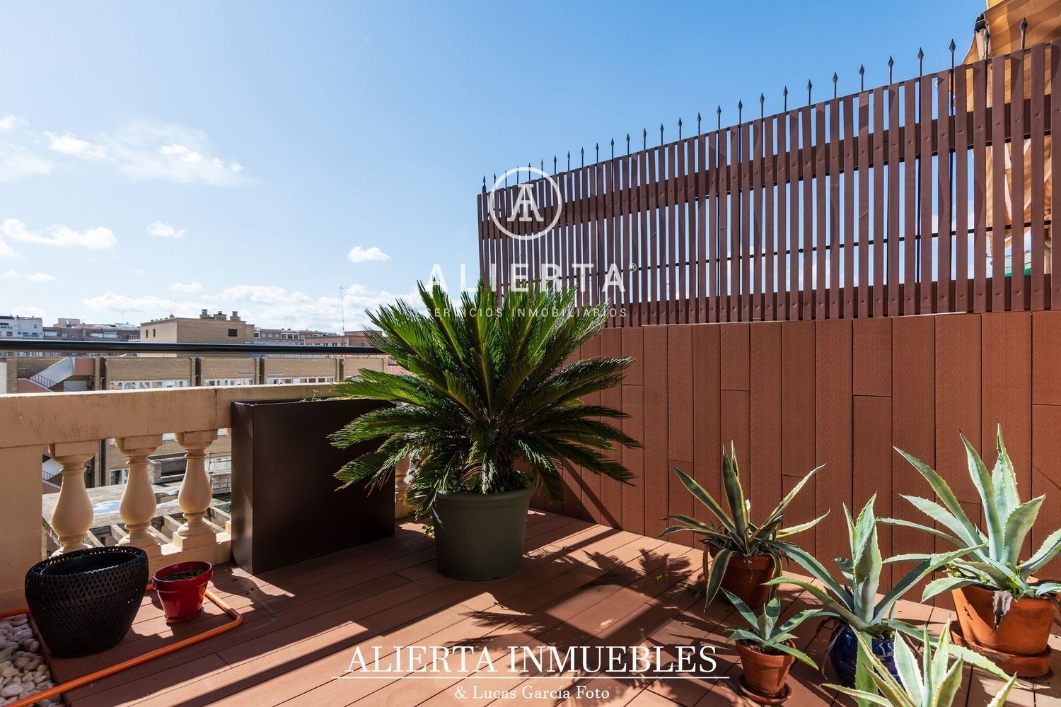 Terrassa de Pis en venda en  Zaragoza Capital amb Aire condicionat, Calefacció i Traster