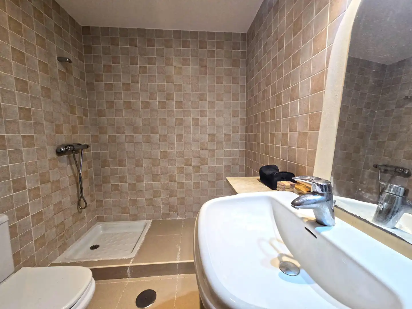 Baño de Piso en venta en Mairena del Aljarafe con Piscina comunitaria