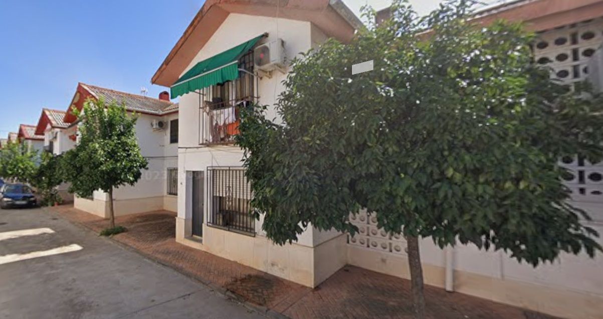 Vista exterior de Pis en venda en Palma del Río