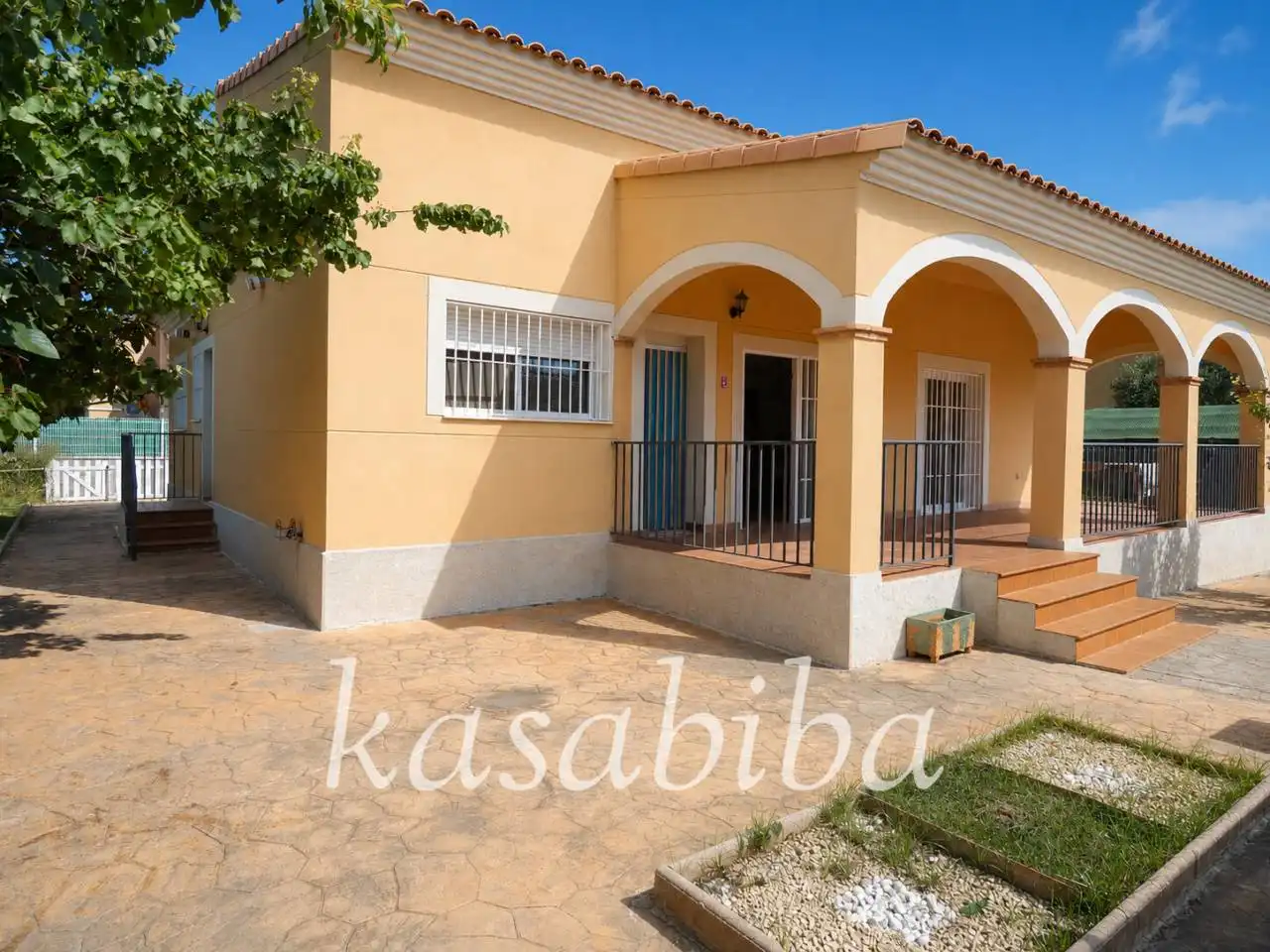 Exterior view of Houses for sale in Godelleta  with Private garden, Terrace and Swimming Pool
