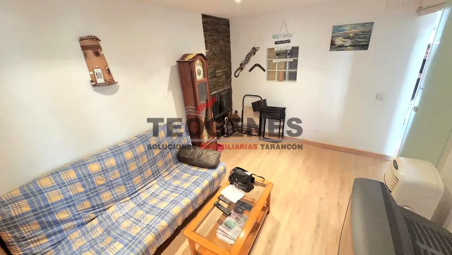 Casa o chalet en venta en Villares del Saz con Calefacción