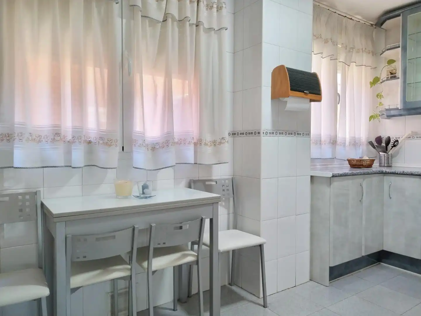 Bathroom of Flat for rent in Arganda del Rey  with Air Conditioner, Heating and Private garden