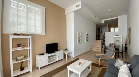 Foto 2 de Apartamento de alquiler en Avenida General Caffarena, 21, Buenavista - Lauro Golf, Alhaurín de la Torre