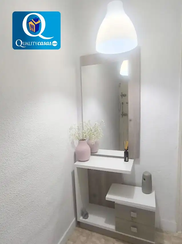 Bany de Apartament en venda en Elche / Elx amb Balcó