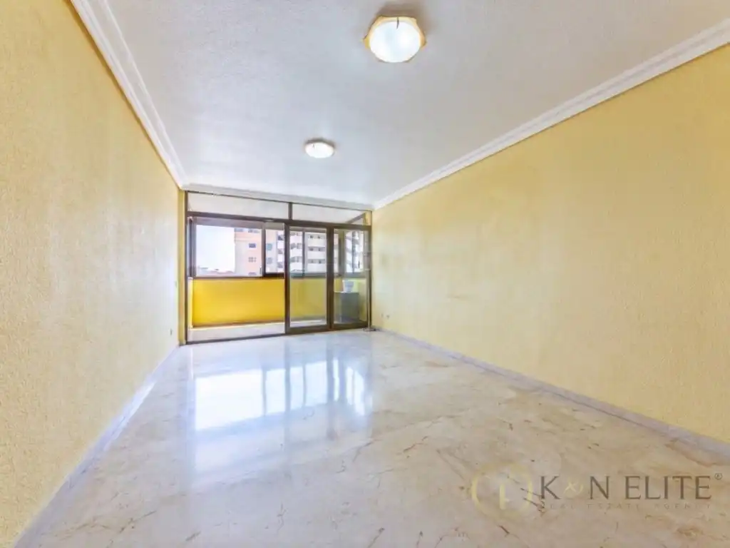Flat with terrace for sale in Calle del Secretario Juan Antonio Baldovi, imagen 3