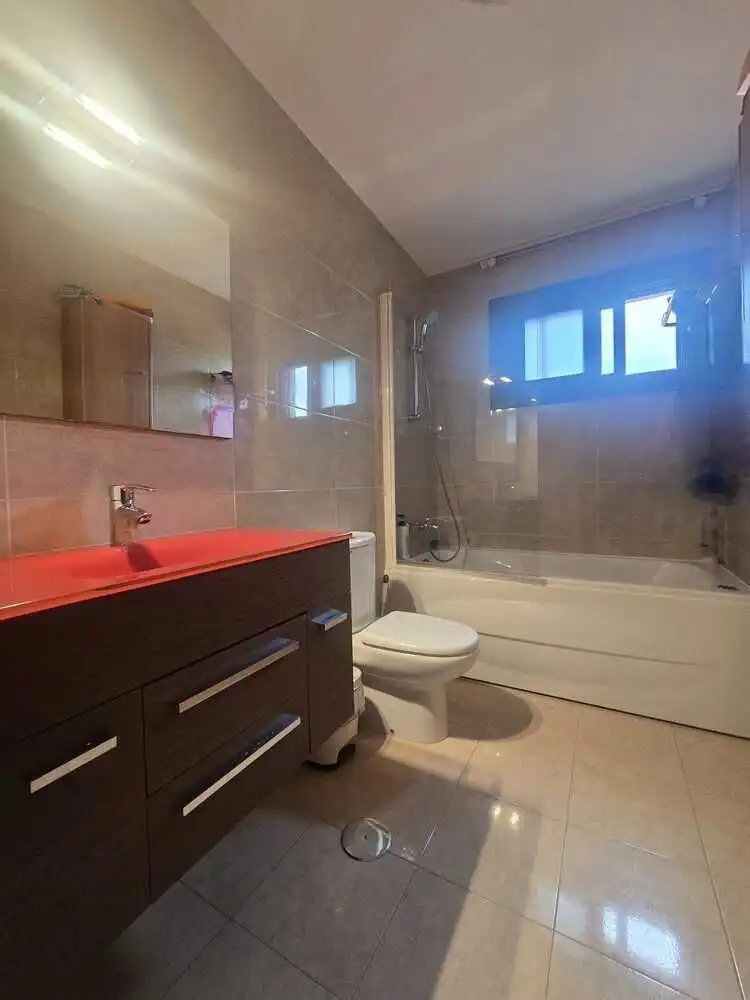 Casa con piscina en venta en A Malata - Catabois - Ciudad Jardín, imagen 19