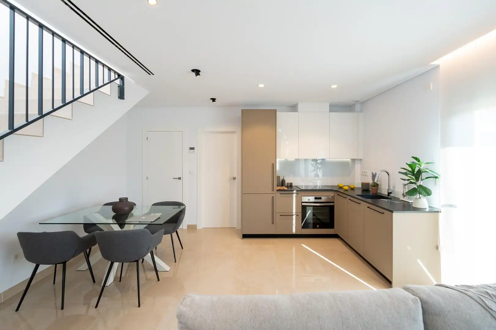 Cocina de Casa adosada en venta en Santa Pola con Aire acondicionado, Jardín privado y Terraza