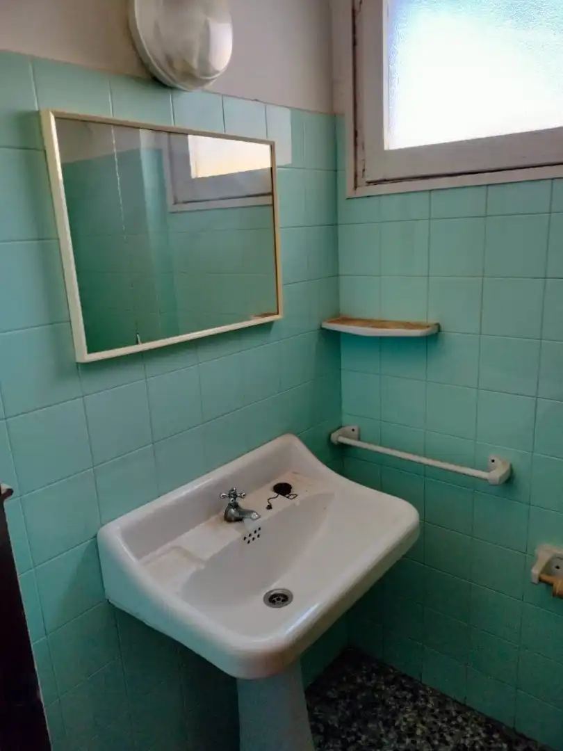 Bany de Casa o xalet en venda en La Riera de Gaià amb Terrassa i Traster