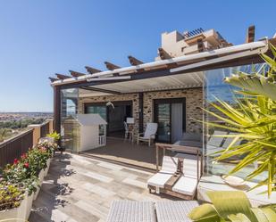 Terrassa de Casa adosada en venda en Elche / Elx amb Aire condicionat, Calefacció i Jardí privat