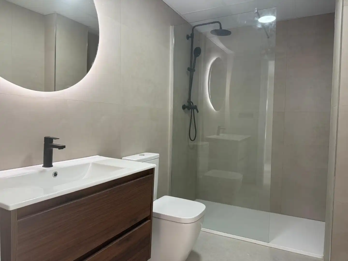 Baño de Apartamento en venta en Mutxamel con Aire acondicionado, Calefacción y Terraza