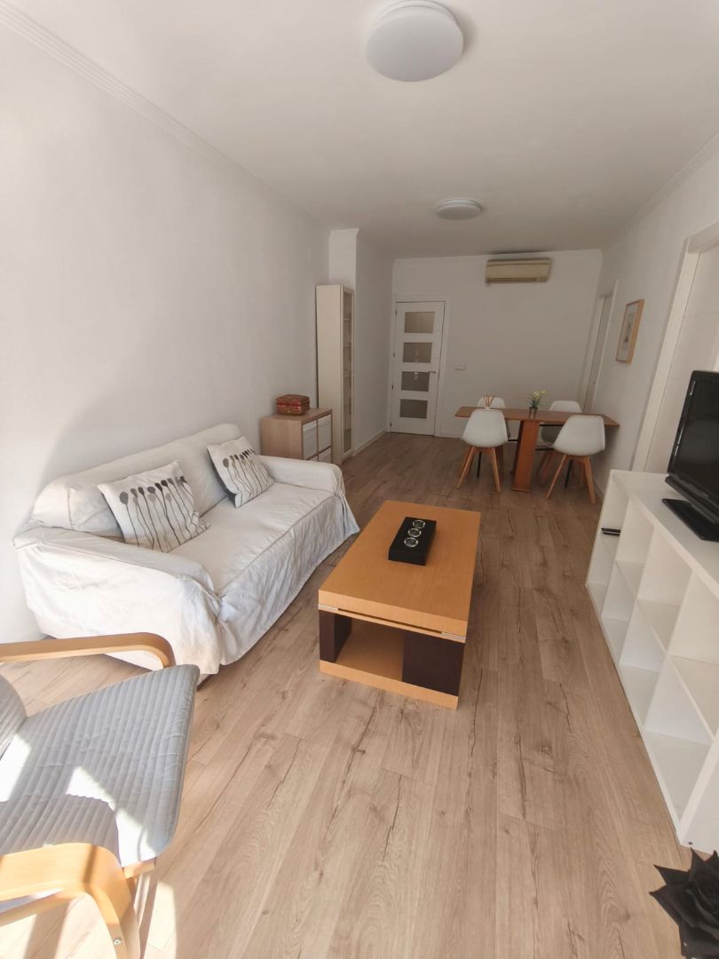 Piso de alquiler en Residencial Triana - Barrio Alto