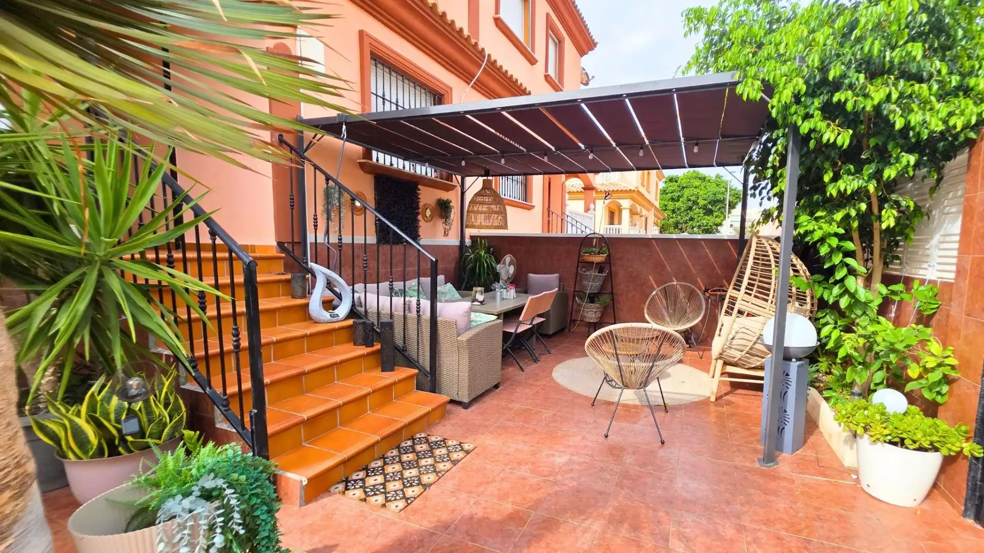 Maison jumelée avec jardin à vendre à Roquetas de Mar ciudad, imagen 2