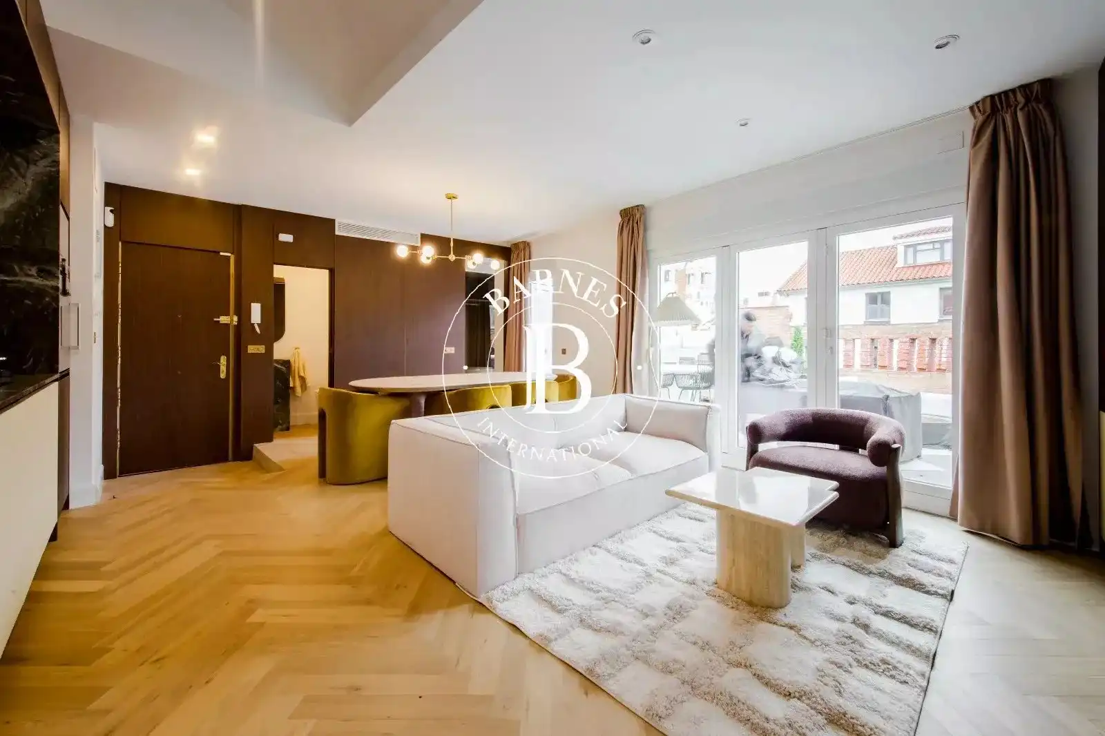 Sala d'estar de Àtic de lloguer en Madrid amb Aire condicionat, Calefacció i Terrassa