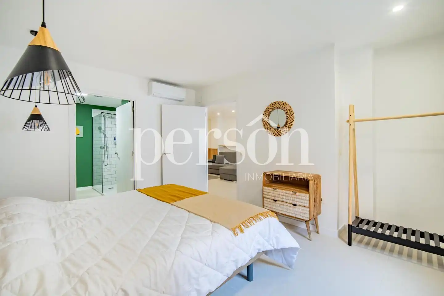 Bedroom of Ground floor for sale in Valencia  with Air Conditioner, Heating and Terrace