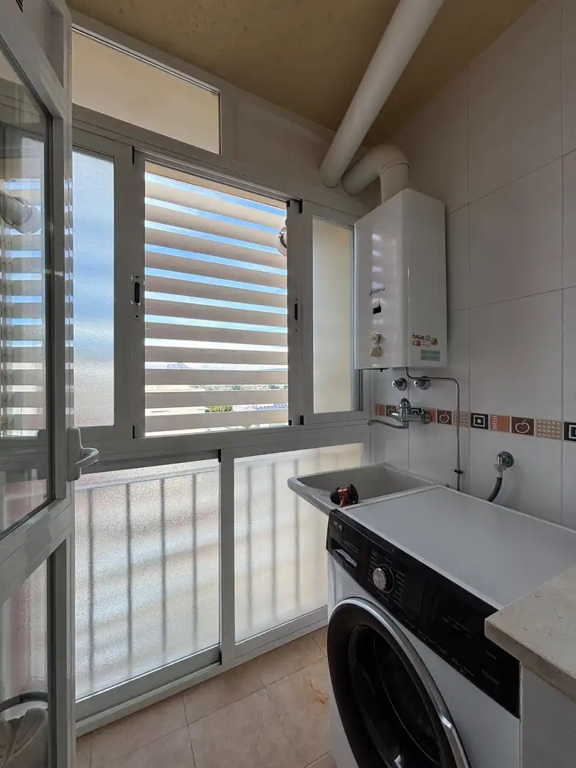 Flat with terrace for sale in Zona de la Vega, imagen 18