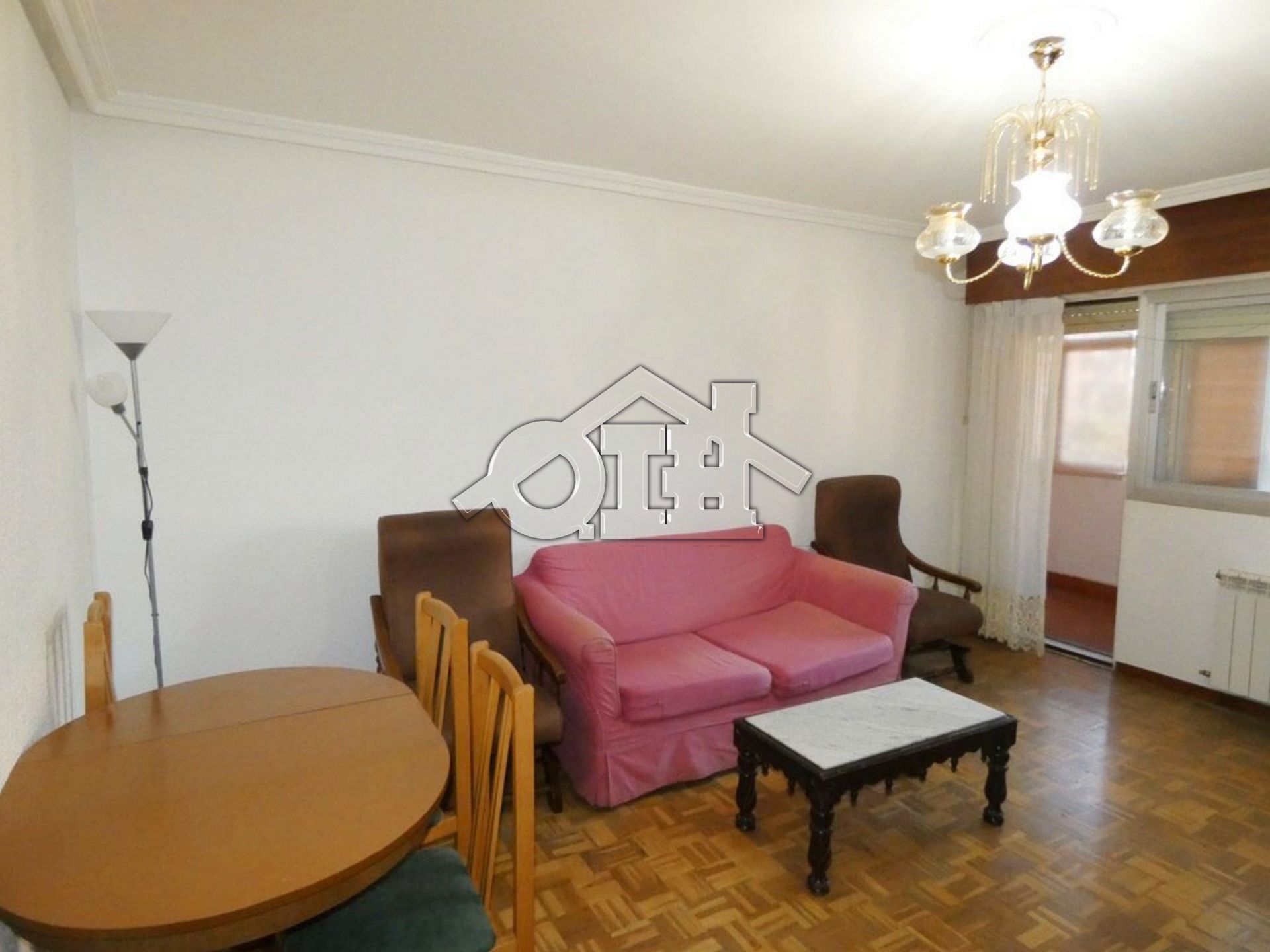 Sala d'estar de Pis en venda en Alcalá de Henares amb Calefacció, Parquet i Terrassa
