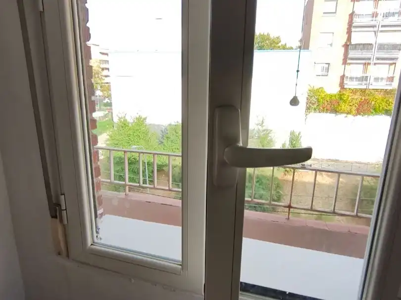 Terrasse von Wohnung zum Verkauf in  Madrid Capital mit Klimaanlage, Terrasse und Balkon