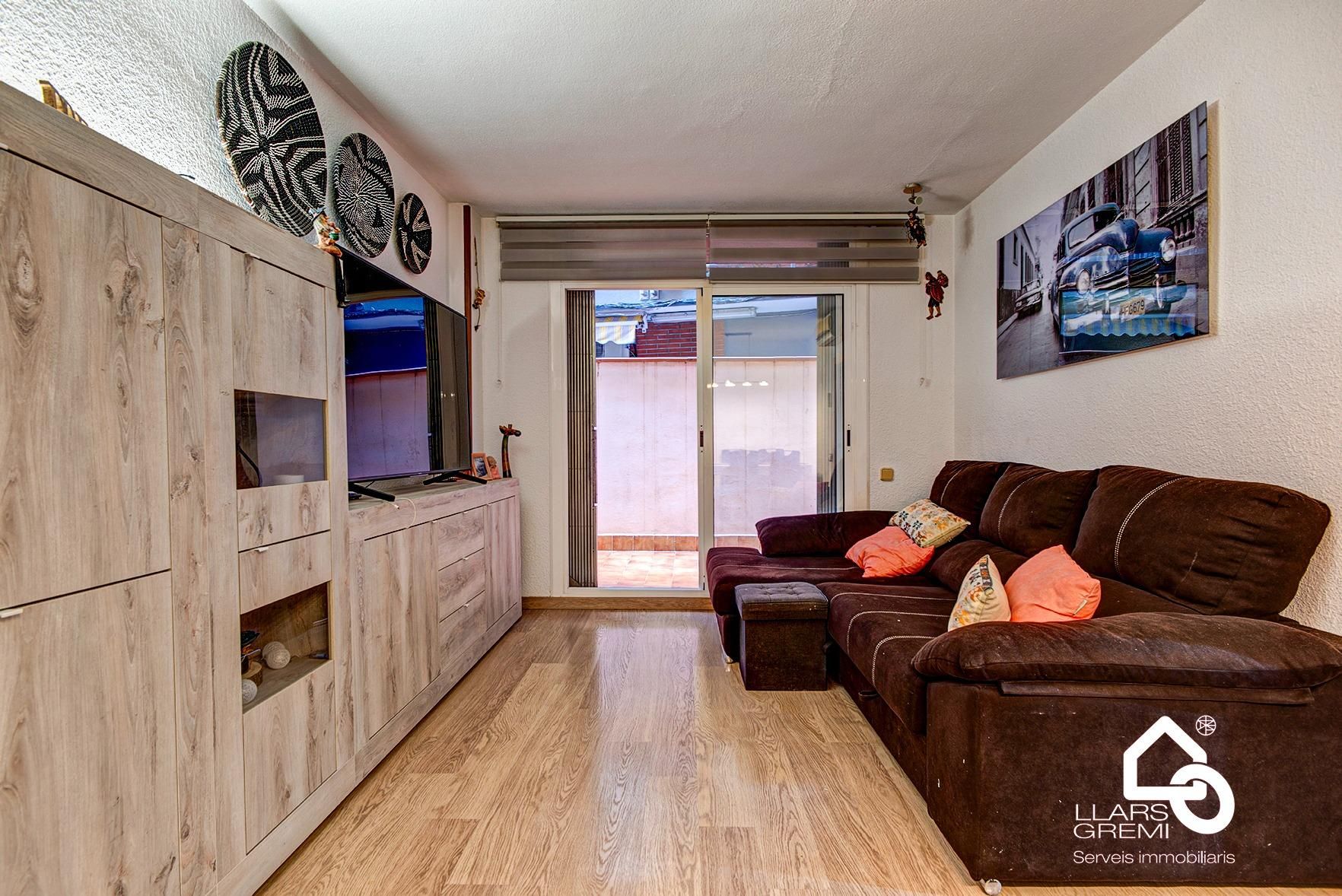 Living room of Flat for sale in  Barcelona Capital  with Air Conditioner and Terrace