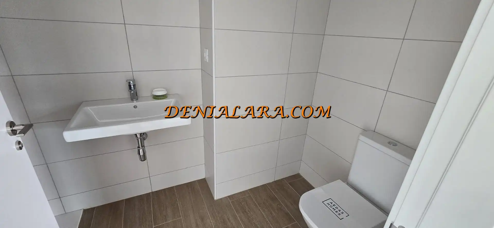 Bathroom of Apartments for sale in Dénia  with Air Conditioner, Terrace and Storage room