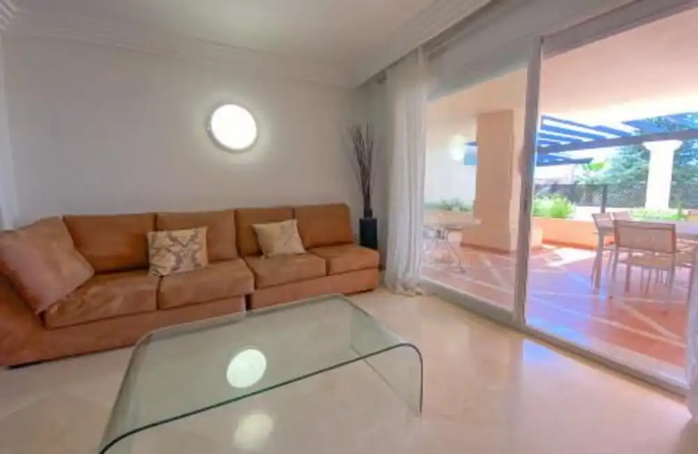 Apartament amb piscina en venda a Nueva Andalucía, imagen 26