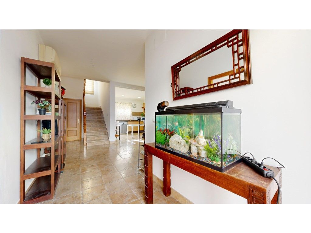 Single-family semi-detached for sale in de Santa Ursula, Casinos