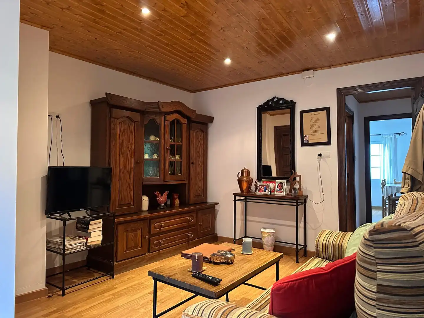 Living room of Country homes for sale in Oencia  with Furnished