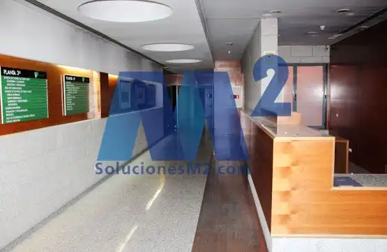 Oficina en venda en Madrid
