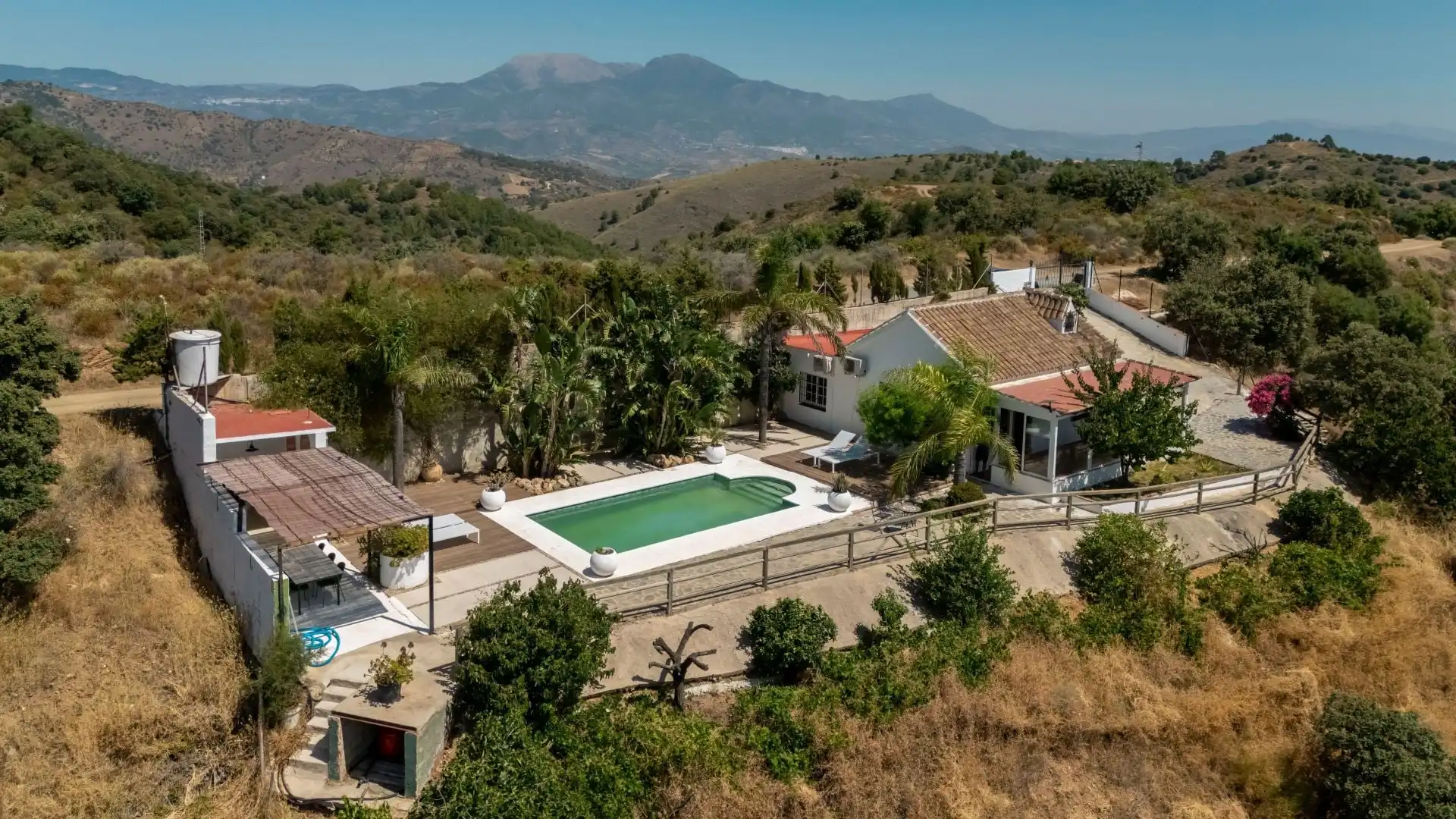 Vista exterior de Finca rústica en venta en Monda con Aire acondicionado y Piscina