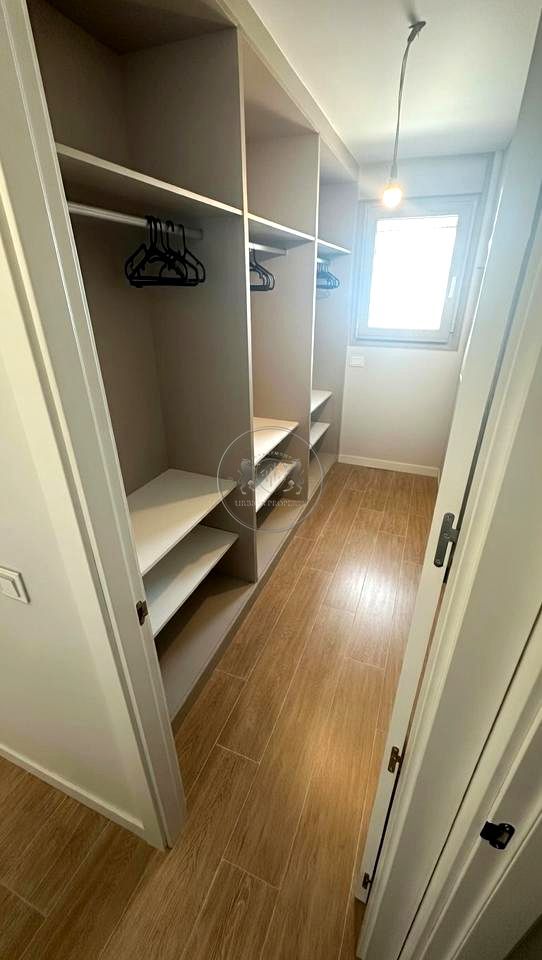 Flat for sale in  Madrid Capital  with Air Conditioner, Heating and Terrace